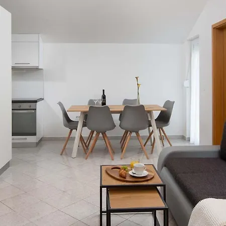 Delight Trogir